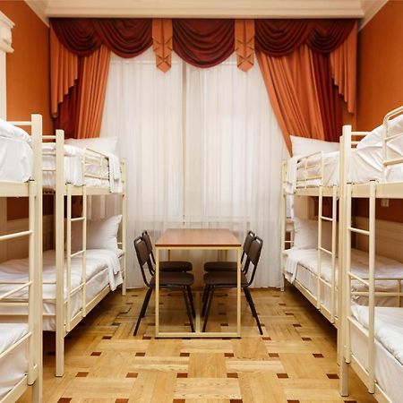 לבוב Hostel Suputnyk מראה חיצוני תמונה