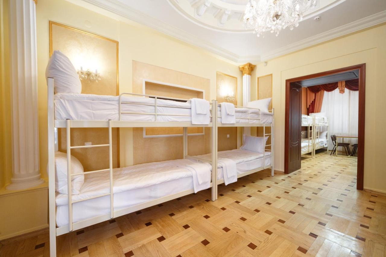 לבוב Hostel Suputnyk מראה חיצוני תמונה